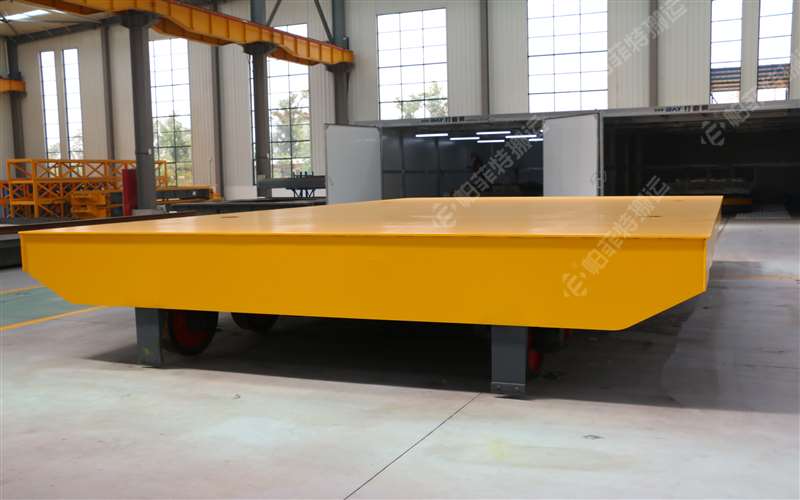 軌道電動(dòng)平板車(chē)